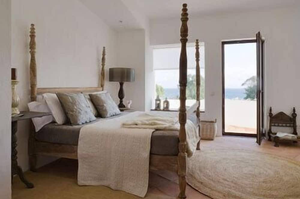 Charmante villa vue mer à la décoration unique dans la région de Sotogrande in San Roque, Province de Cadix