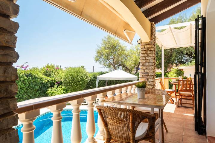 Villa Mari - con piscina privada en Cala en Porter in Cala en Porter, Municipio de Alaior