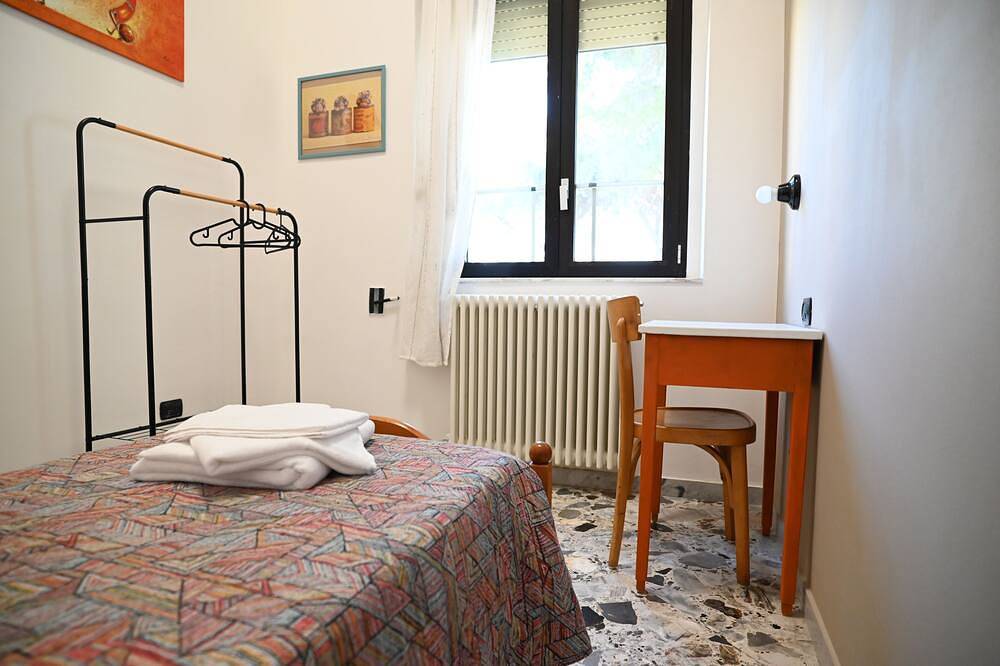 Villa San Giuseppe Brindisi - Camera Singola con Bagno Privato in Brindisi, Salento