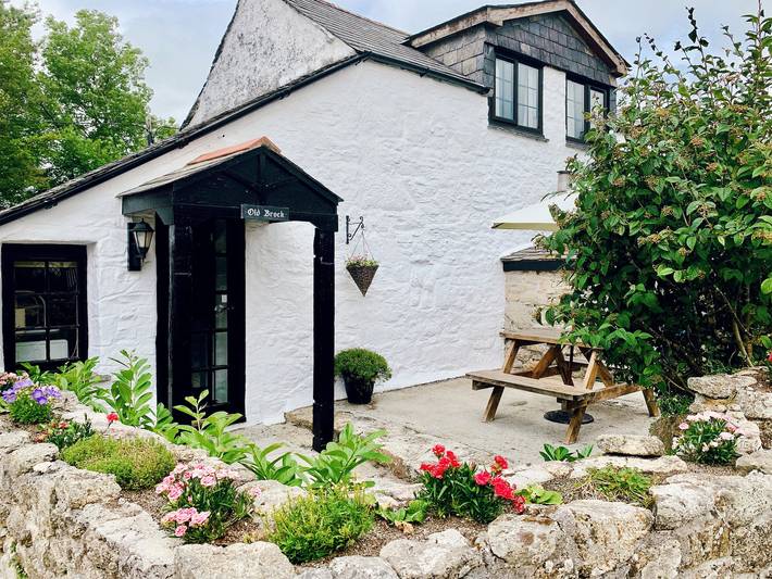 Cottage for 4 people, with garden, with pets in St. Breward