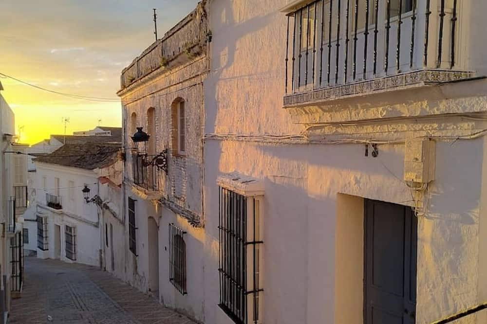 Apartamento entero, Casa Bombón – Encanto andaluz en el corazón de la ciudad in Medina-Sidonia, Costa de la Luz