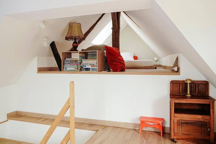 Location de vacances pour 7 personnes, avec terrasse, adapté aux familles à Bourbon-Lancy - 2