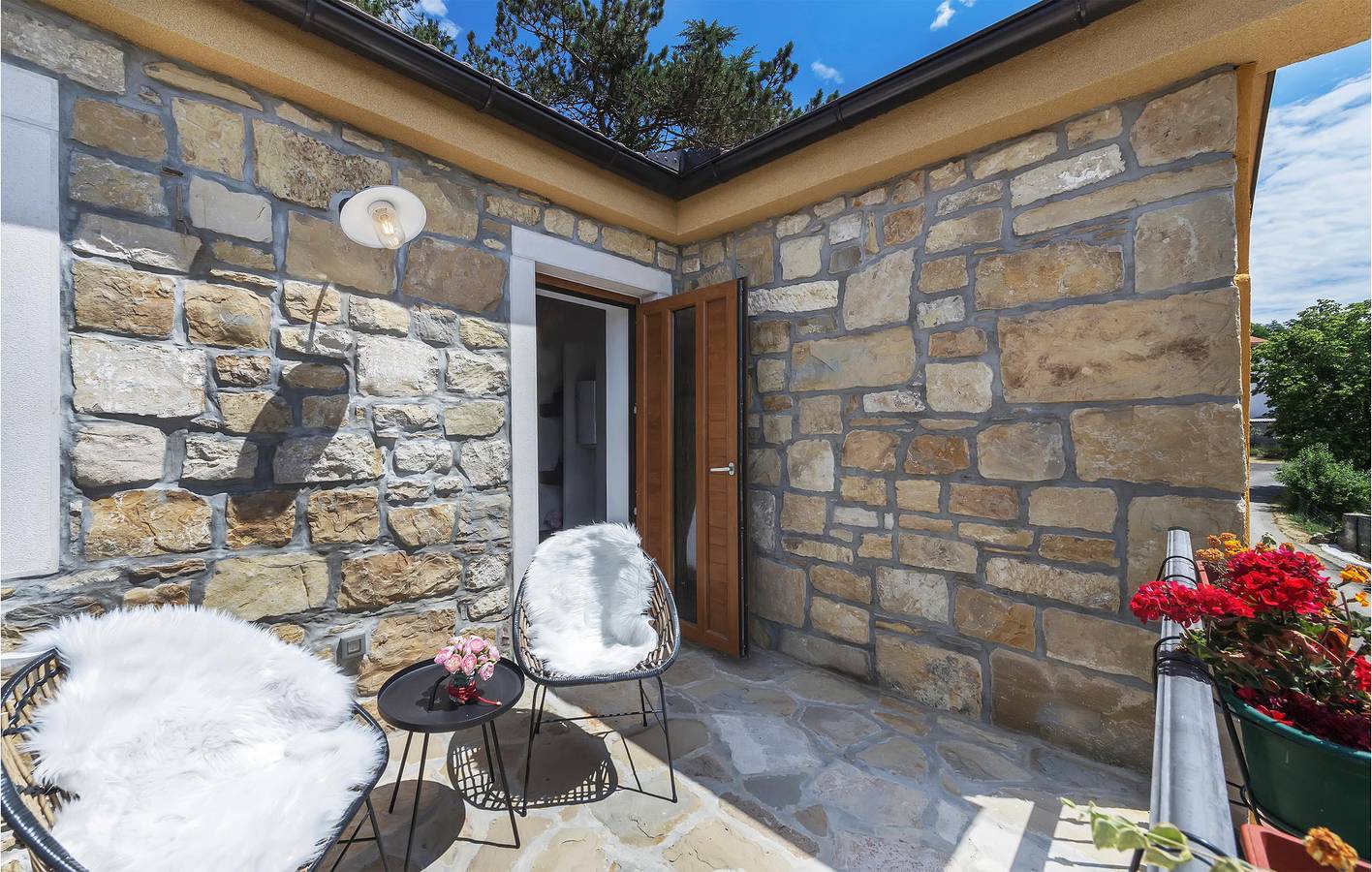 Ferienhaus für 4 Personen mit Terrasse in Pazin, Zentralistrien