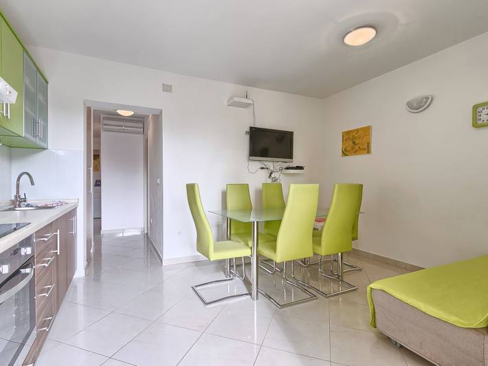Ferienwohnung für 6 Personen, mit Terrasse und Garten in Umag und Umgebung - 4
