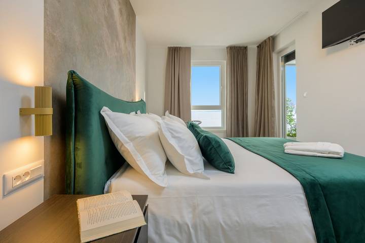 Ferienwohnung für 3 Personen, mit Balkon und Garten sowie Sauna in Split-Dalmatien