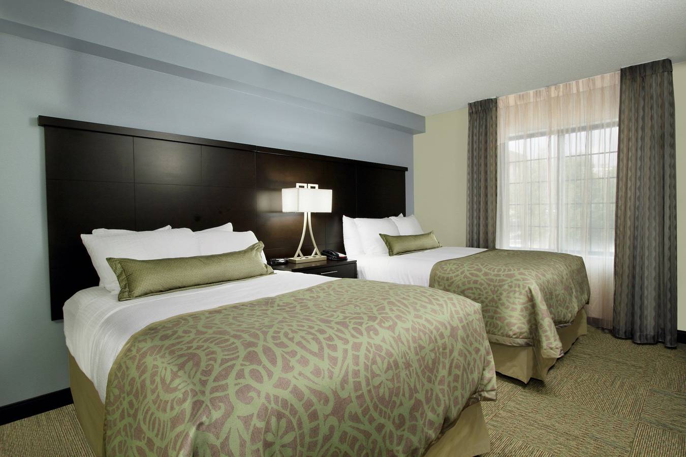 Entire apartment, Staybridge Suites Tysons - Mclean in McLean, Fairfax County