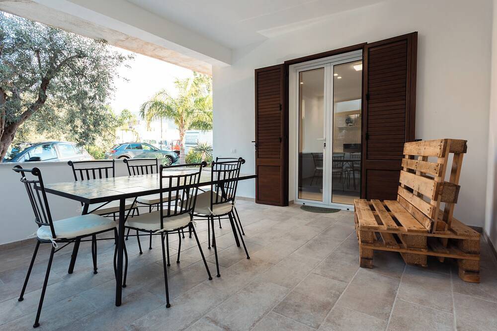 The Green Apartment - Between Airport and Palermo in Carini, Provincia de Palermo