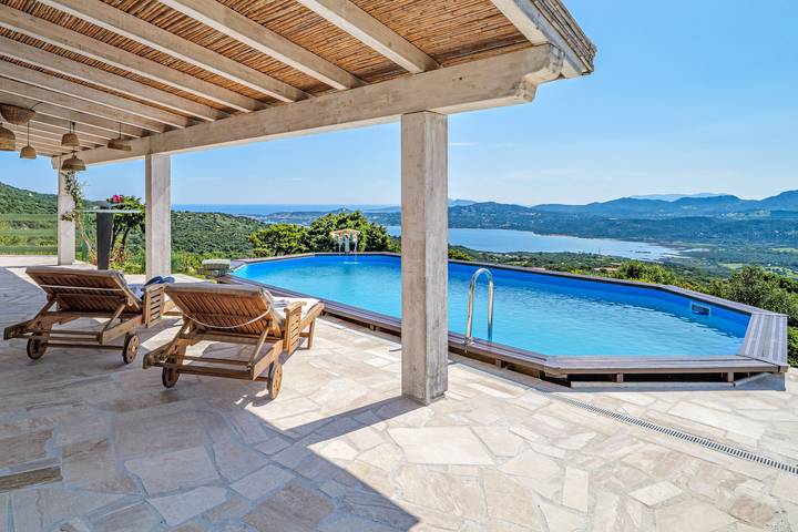Ferienhaus für 4 Personen, mit Garten in Costa Smeralda