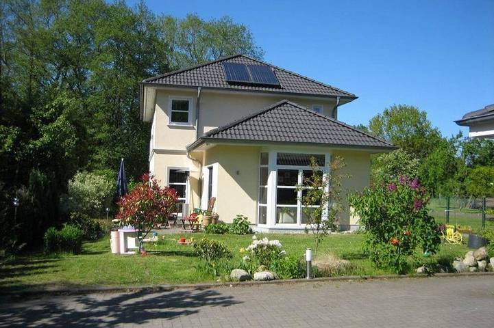 Ferieleilighet for 2 personer, med hage - 1