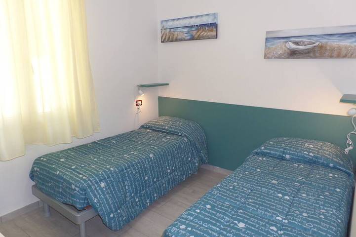 Chalet für 8 Personen, mit Garten, mit Haustier in Bibione - 3