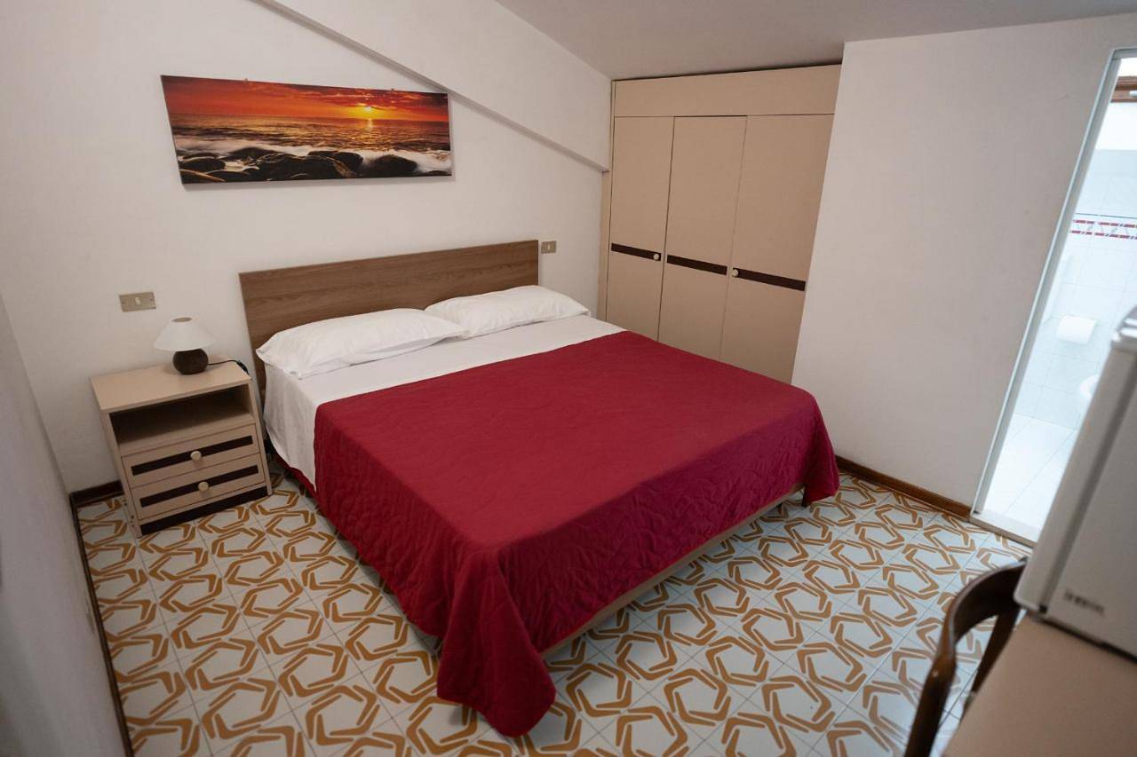 Double Room in Attic in Alba Adriatica, Côte Adriatique Abruzzes