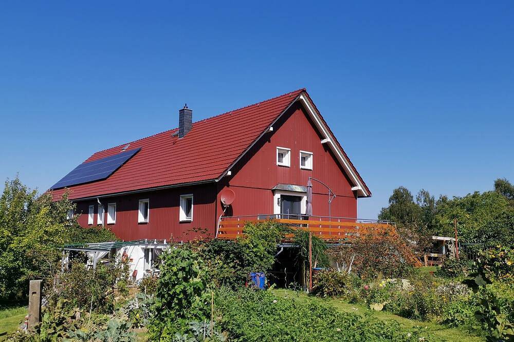 Ganze Wohnung, Moderne Ferienwohnung mit großem Außenbereich, Familien- und Haustierfreundlich in Struppen, Elbsandsteingebirge