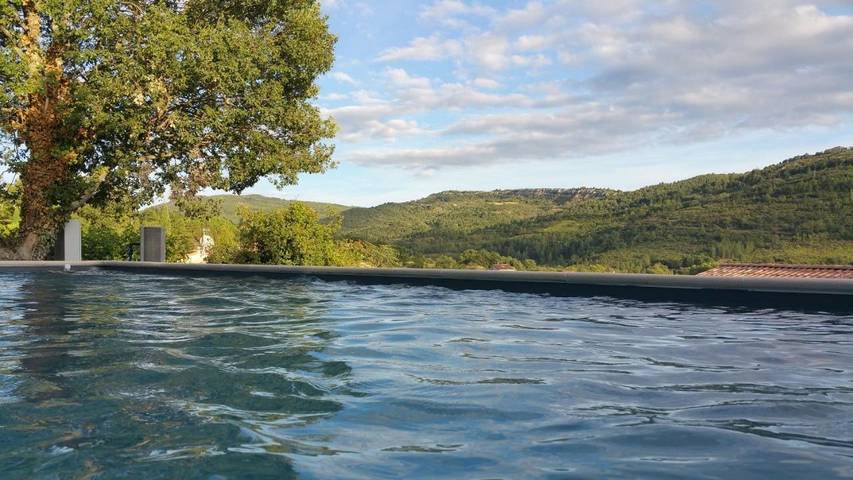 Location de vacances pour 9 personnes, avec piscine ainsi que jardin et vue, animaux acceptés à Couiza - 3