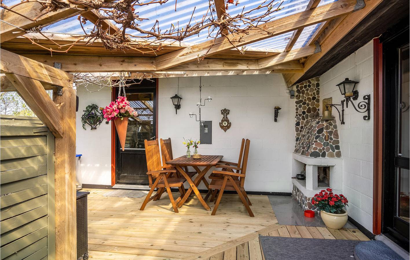Ferienhaus für 6 Personen mit Terrasse in Bork Havn, Ringkøbing Fjord