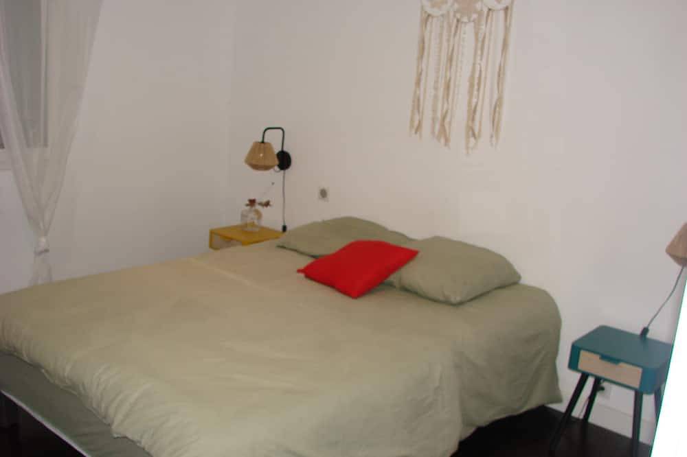 Provencal Escape in the Luberon - Villa with Swimming Pool and Mediterranean Garden in Mérindol, Parque natural regional del Luberon