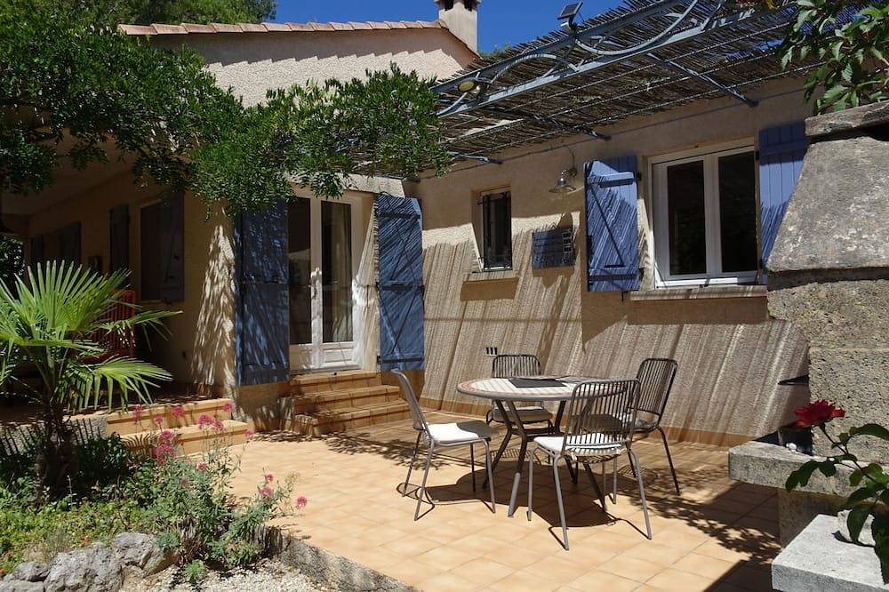 À l'abri du Mistral in Garrigues-Sainte-Eulalie, Région de Nîmes