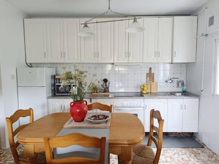 Casa de vacaciones para 5 personas, con piscina y vistas además de terraza y jardín, Se admiten mascotas en Provincia de Madrid - 2