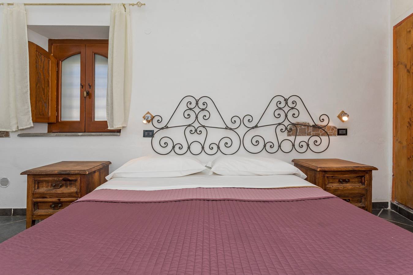 Camera 'Ninetta' con vista sulle montagne, Wi-Fi e aria condizionata in Trappitello-Chianchitta, Taormina