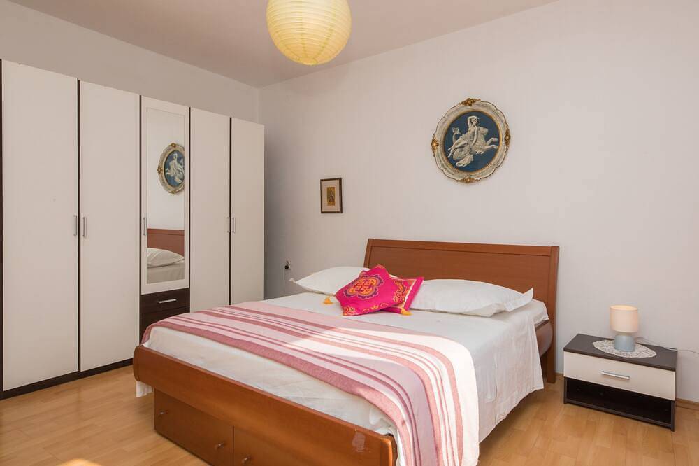 Villa Yannie - Hier finden Sie alles, was Sie brauchen. Komfort, Aussicht, Pool! in Sutivan, Brac