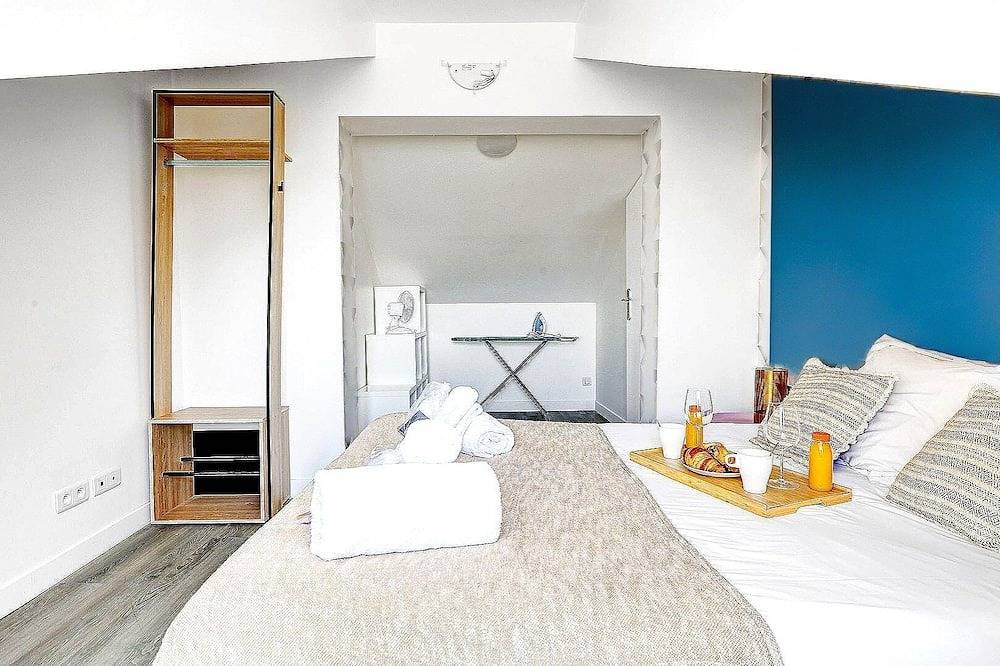 Apartamento entero, Amazone 136 - Beautiful Duplex Apartment in Bagnolet, Sena-Saint Denis