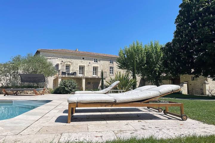 Appartement de vacances pour 2 personnes, avec piscine ainsi que jardin et jacuzzi
