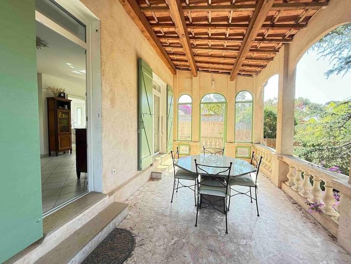 Villa pour 9 personnes, avec jardin et terrasse