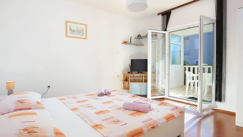 Apartament wakacyjny dla 4 osób, z taras w Poljica