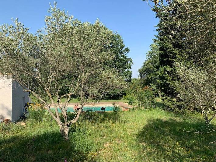 Location de vacances pour 4 personnes, avec vue ainsi que jardin et piscine à Le Puy-Sainte-Réparade - 2