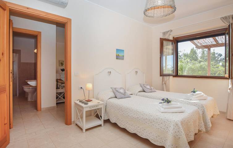 Appartement à Montalto di Castro avec piscine et parking in Montalto di Castro, Province de Viterbo