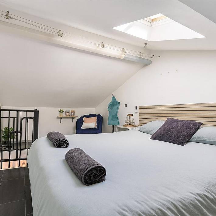 Gîte pour 4 personnes, avec terrasse à Vitrolles - 4