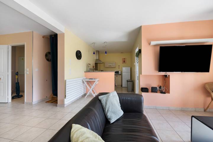 Location de vacances pour 6 personnes, avec Jardin à Villedieu-les-Poêles - 4