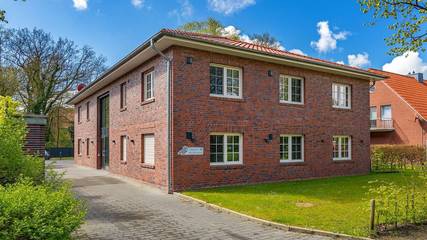 Ferienhaus für 6 Personen, mit Terrasse in Hage