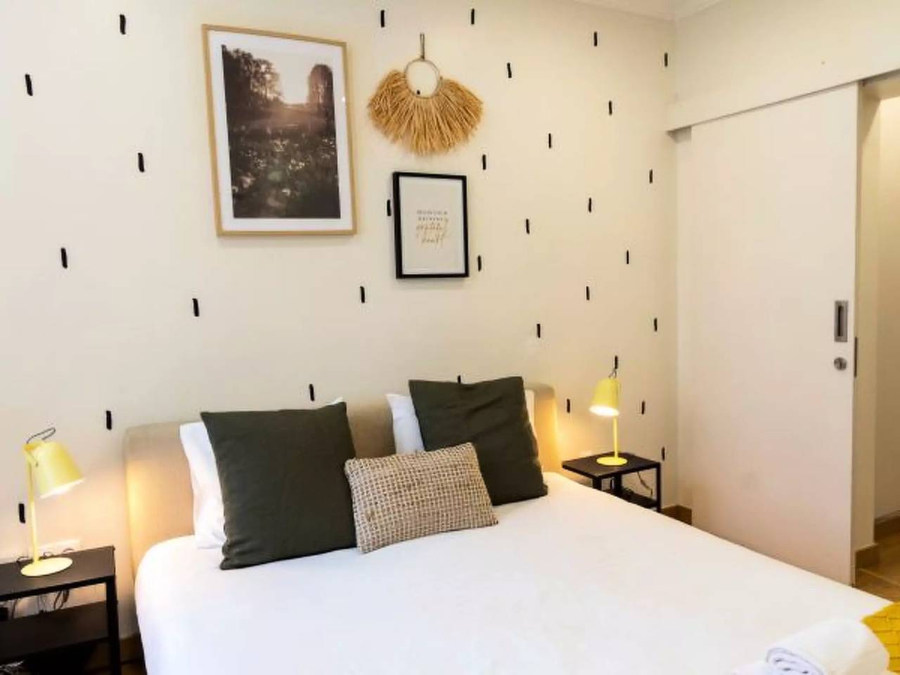 Ganze Wohnung, 1 Ausstellung 4 Personen in Sé, Santa Maria Maior