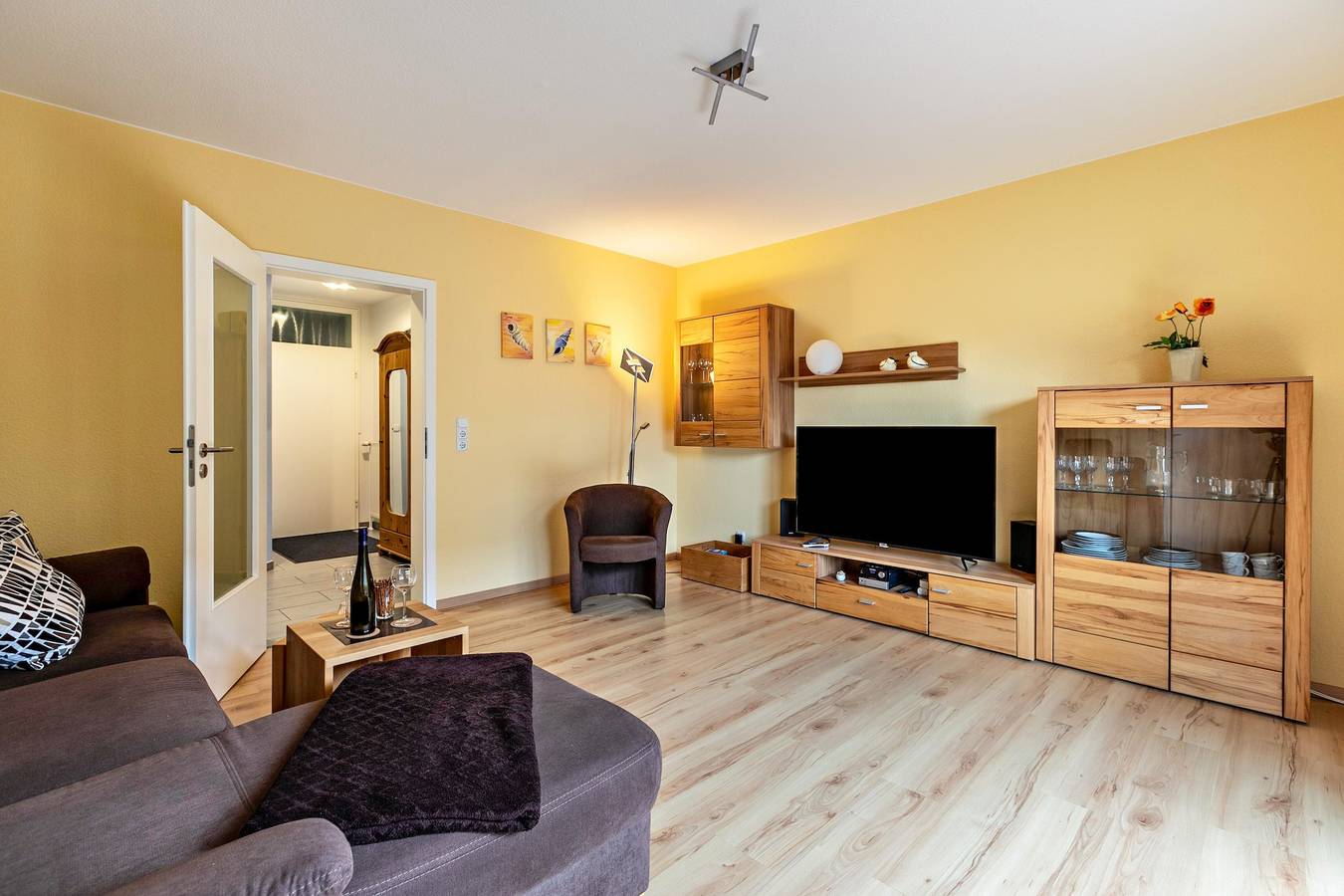 Ganze Wohnung, Ferienwohnung 'Fewo Pippert' mit Terrasse, Garten, abschließbarem Platz für E-Bike in Golfplatznähe in Warwerort, Nordseeküste