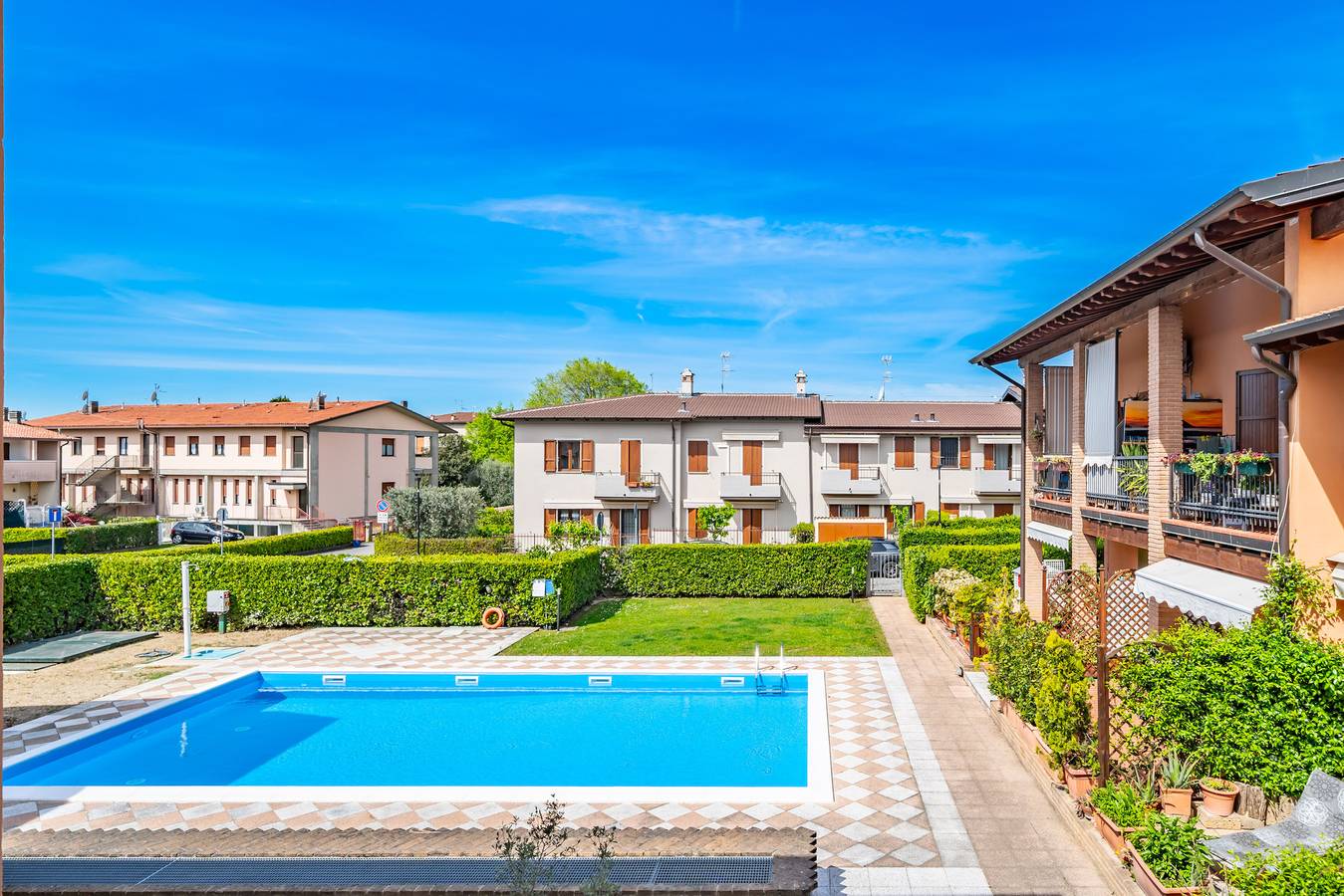 Ganze Wohnung, 0811Bs - Valtenesi Appartment in Manerba del Garda, Gardasee-Berge