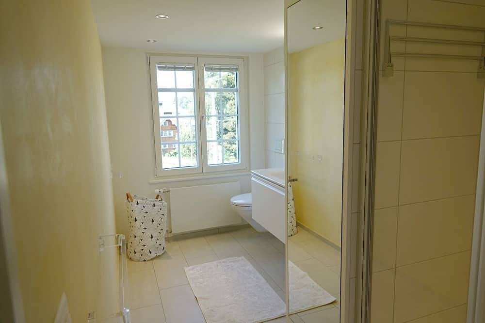 Ganze Wohnung, 4-Zimmer-Ferienwohnung 100m2 in Speicher, Zürich Voralpen