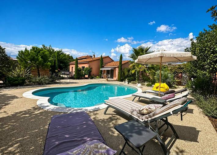 Maison d’hôte pour 2 personnes, avec Terrasse ainsi que Jardin et Piscine