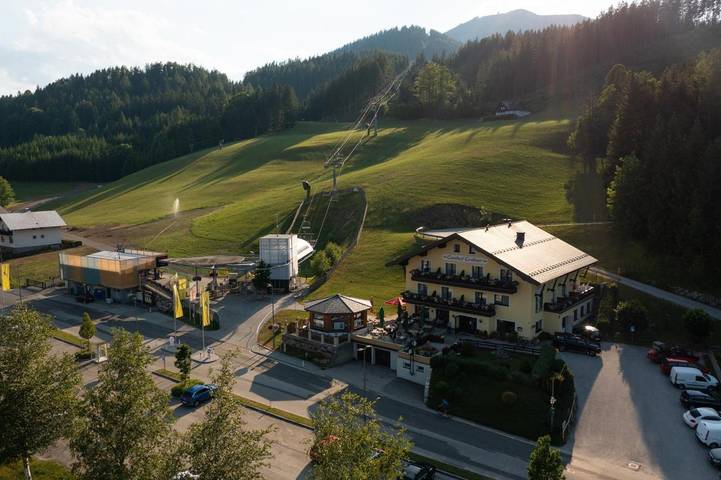 Hotel für 2 Personen, mit Terrasse und Garten sowie Ausblick in Mitterbach am Erlaufsee