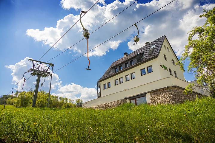 Ferienwohnung für 4 Personen, mit Balkon/Terrasse und Terrasse sowie Garten und Sauna in Brilon - 4