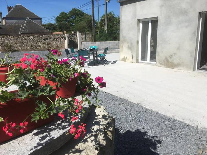Gîte pour 6 personnes, avec jardin à Vierville