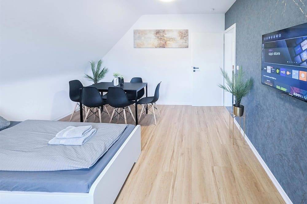 Ganze Wohnung, Alfa Stuttgart 3 Zimmer 6 Betten Apartment Wasen in Bad Cannstatt, Stuttgart