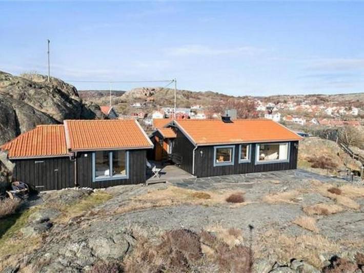 Hus för 6 Personer med trädgård in Norra Västkusten