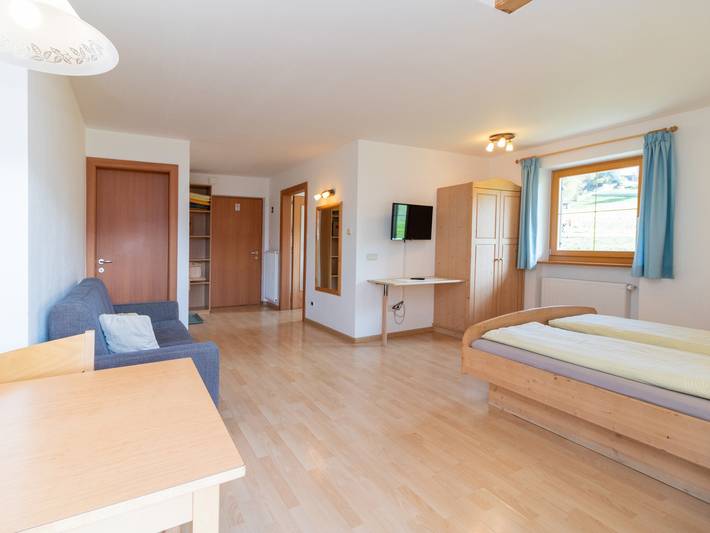 Appartamento intero, Appartamento "Stinerhof - Schlernblick" con vista sulle montagne, Wi-Fi, balcone e giardino in Fiè allo Sciliar, Dolomiti Superski