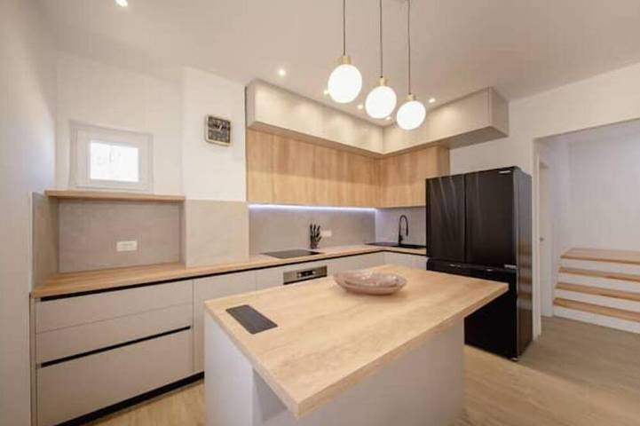 Ferienhaus für 9 Personen, mit Pool - 1