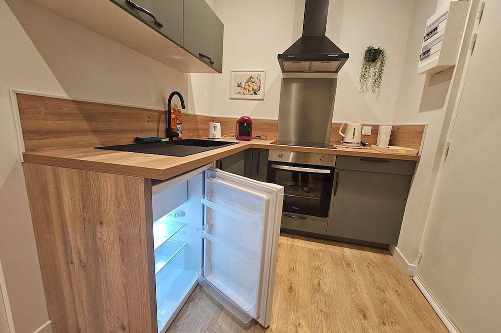 Entire apartment, Le Petit Cocon De Saint-Brieuc in Saint-Brieuc, Côte de Goëlo
