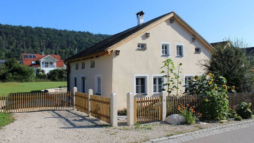 Ferienwohnung für 3 Personen, mit Garten und Terrasse