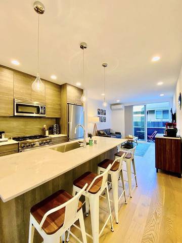 Vacation House for 5 Guests in Seattle, Puget Sound, Picture 3