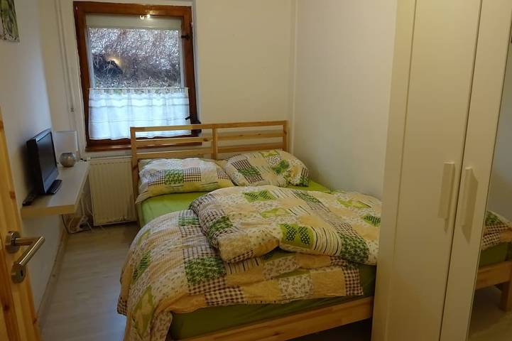 Ferienhaus für 3 Personen, mit Garten und Sauna in Suhl - 2