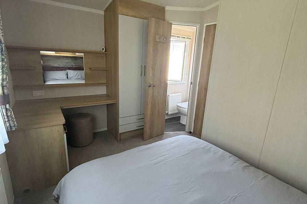 Luxury 8-Berth Caravan in Camber Sands in Camber, Sussex Est