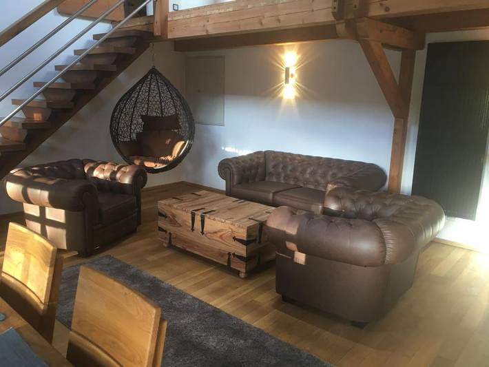 Gîte pour 4 personnes, avec Balcon et Terrasse ainsi que Jardin et Vue à Lebach